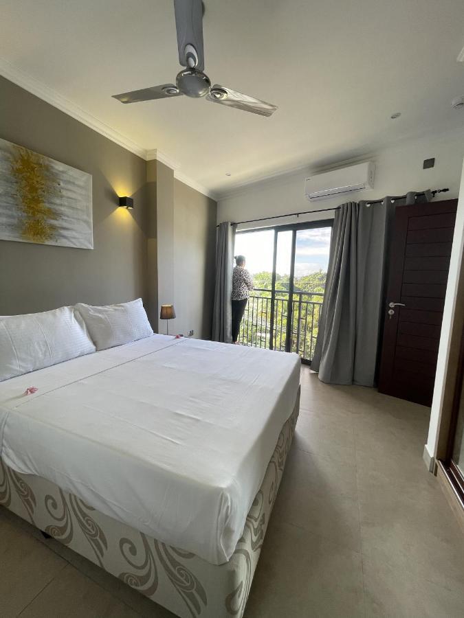 בו ואלון B Holiday Apartments מראה חיצוני תמונה